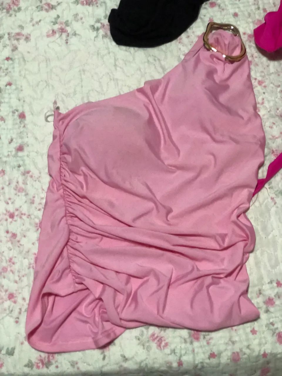 Vendo essas peças de roupas todas  - Foto 3