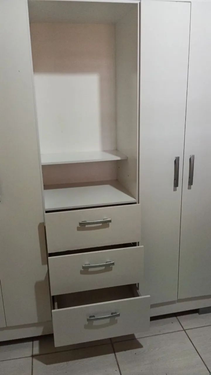 Guarda roupa Branco Seminovo - Foto 5