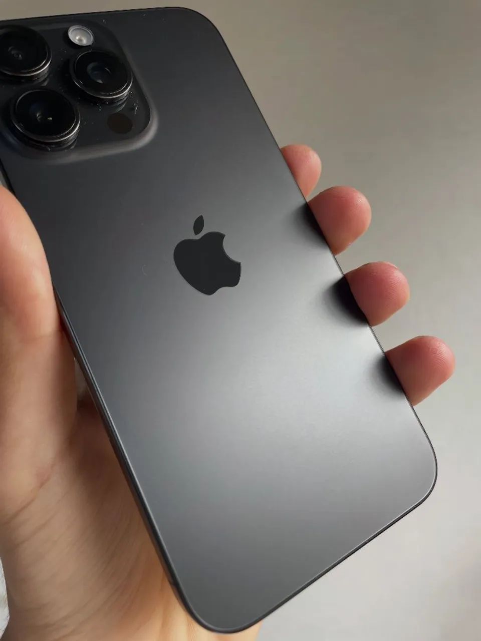 IPHONE 15 PRO MAX 256 GB 1 ANO DE GARANTIA DA LOJA  - Foto 2
