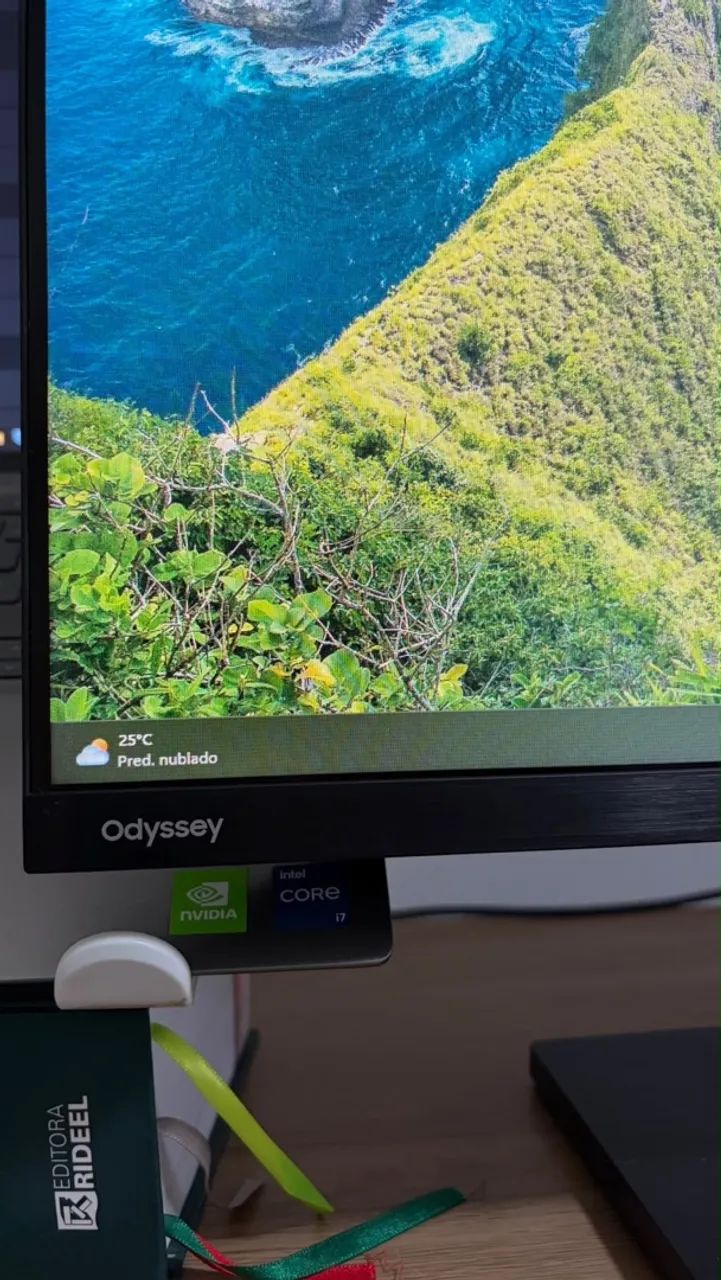 Monitor Gamer Samsung Odyssey G30 24 polegadas - Foto 3