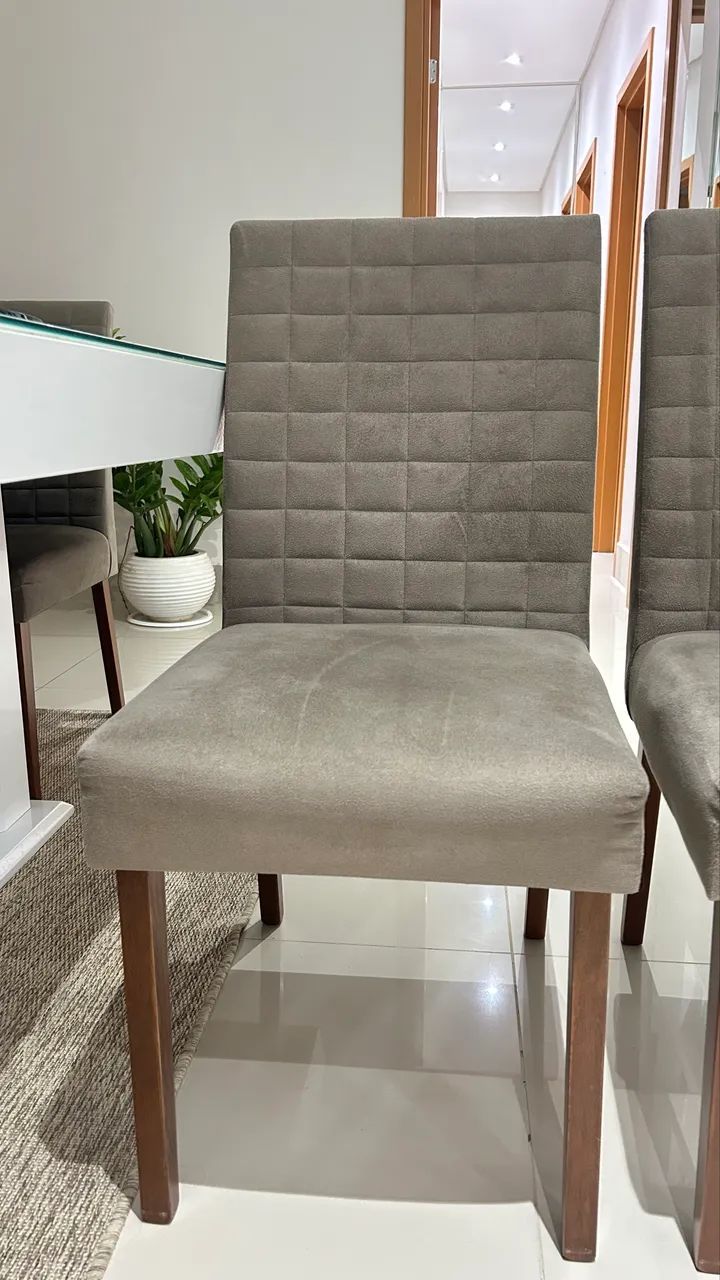 Cadeiras  para mesa de jantar 
