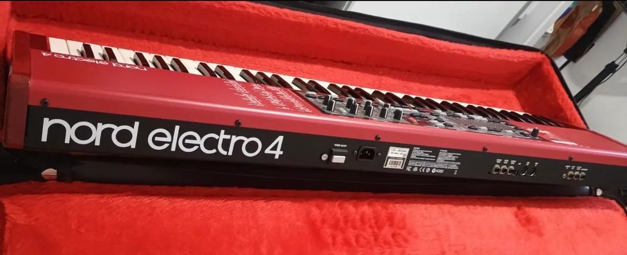 Nord Electro 4 