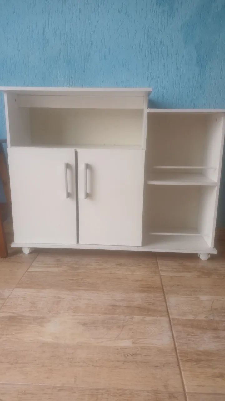 ARMÁRIO BRANCO 