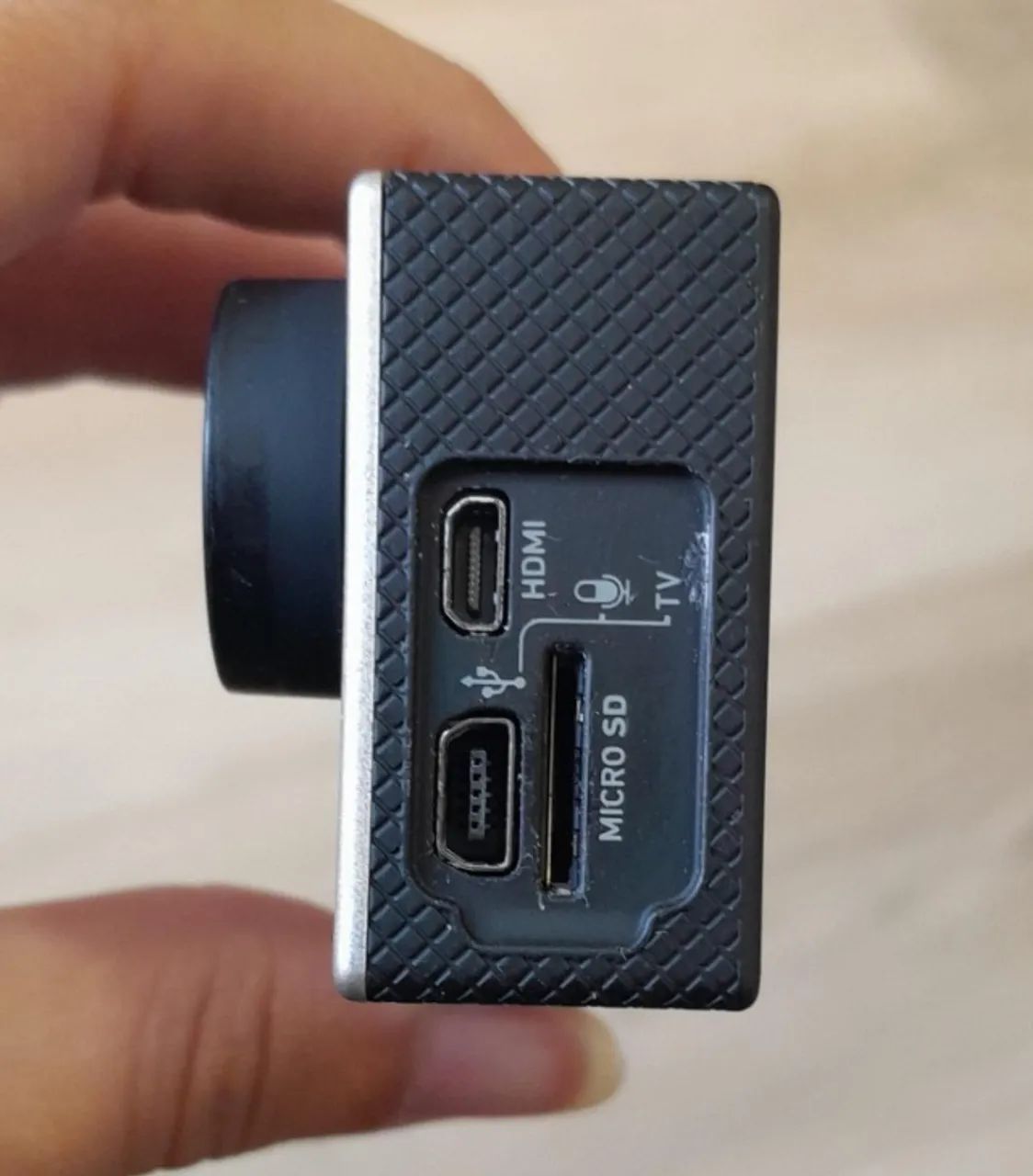 Câmera GoPro Hero 3+ Silver e acessórios - Foto 4