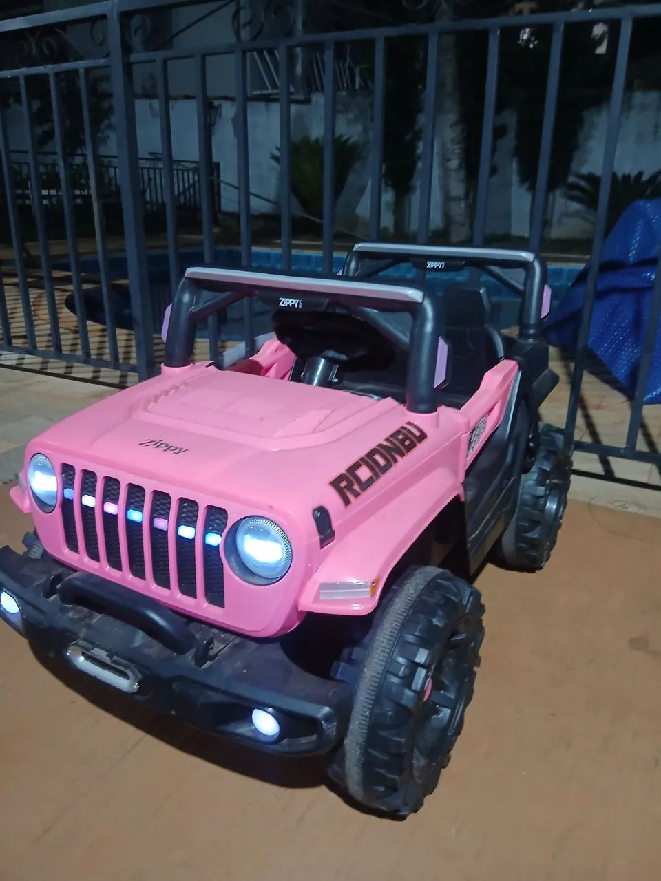 Jeep elétrico Rosa pouco uso - Foto 2