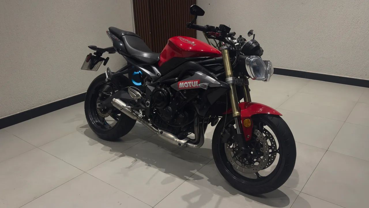 Street triple 675 