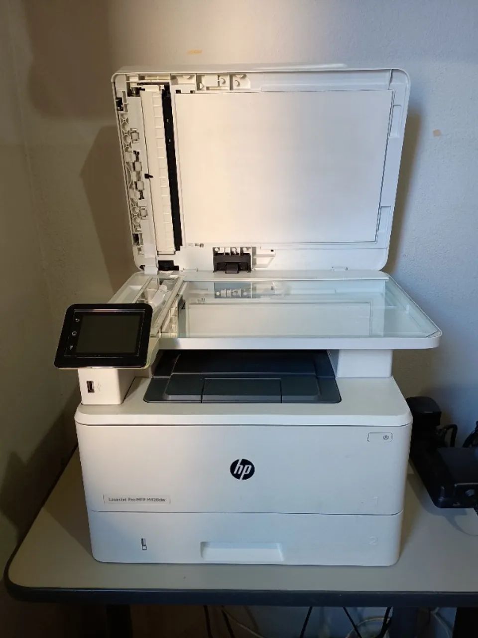 Impressora multifuncional HP LaserJet MFP M426dw monocromática  - Foto 5