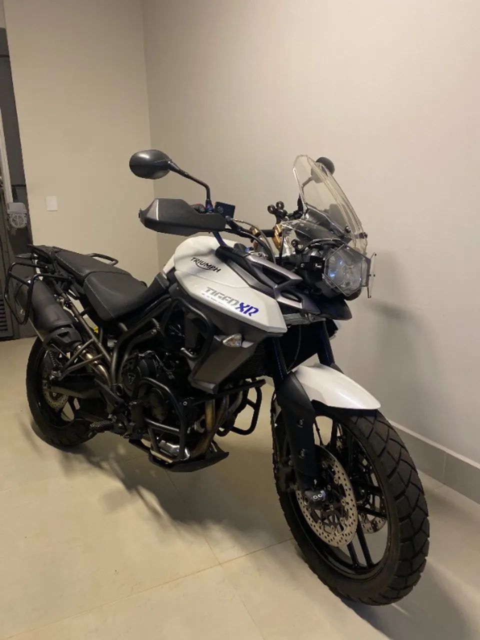 Triumph Tiger 800 XR - Foto 2