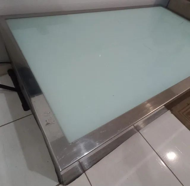 Mesa em MDF e vidro - Foto 2