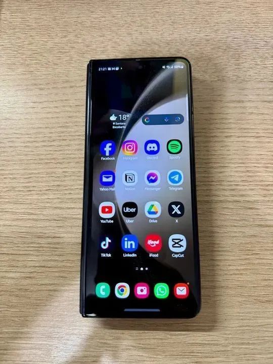 Z fold 5 512gb Samsung com caixa, carregador e NF troco pelo Z fold 6 - Foto 2