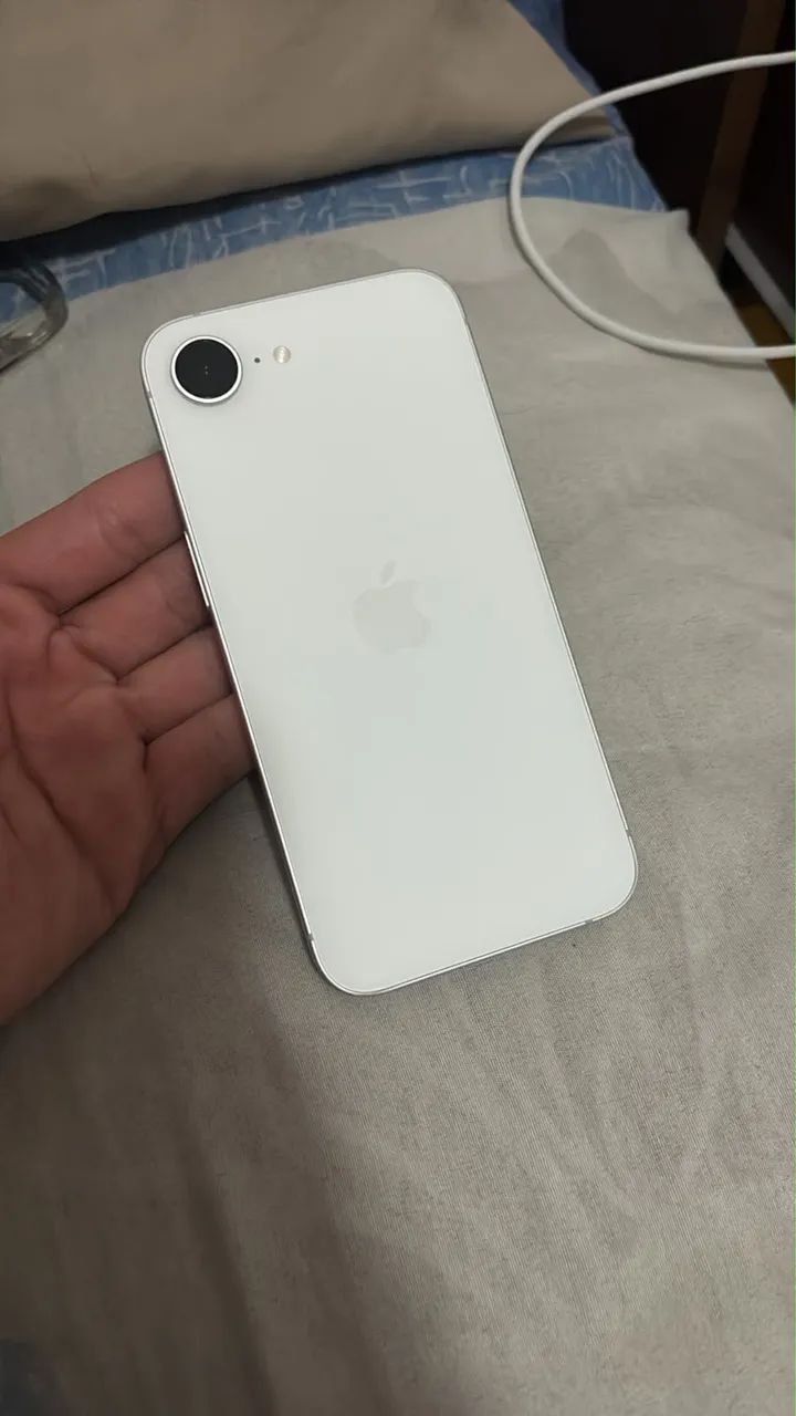 iPhone 16e venda ou troca. - Foto 2