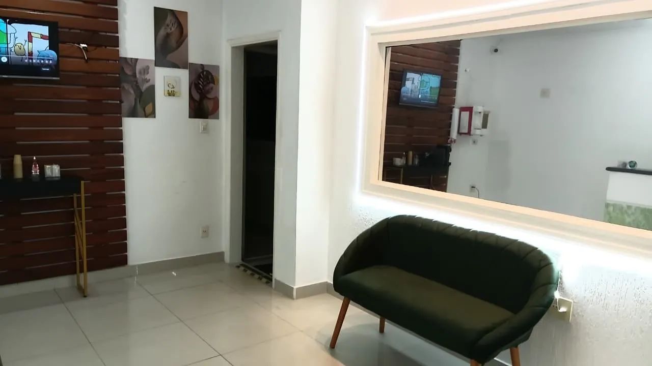 ALUGA-SE SALAS COMERCIAIS