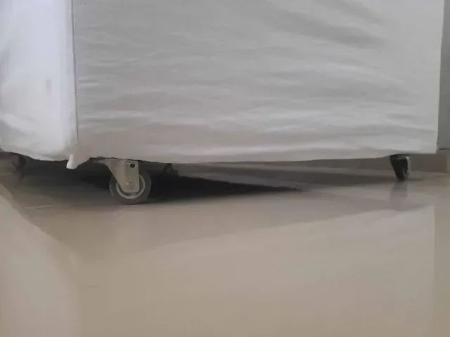 Sofá Cama Premium 96cm largura X 1,45m comprimento X 0,75 cm altura - Foto 5