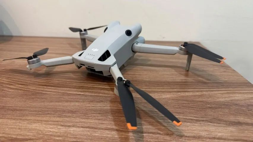 Drone DJI Mini 4 PRO Fly More - Foto 4