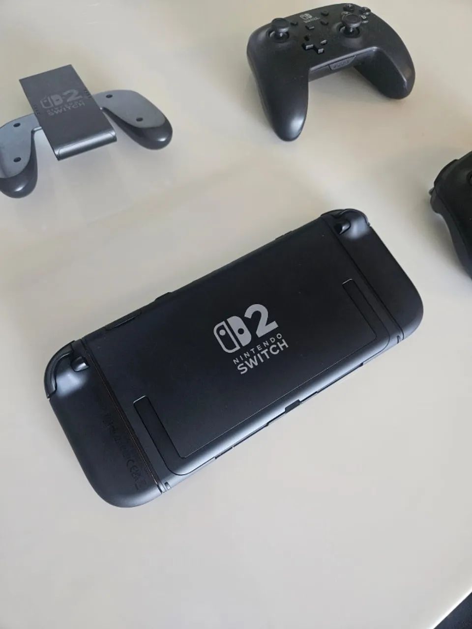 Nintendo Switch 2 + 2 controles extras - Foto 4