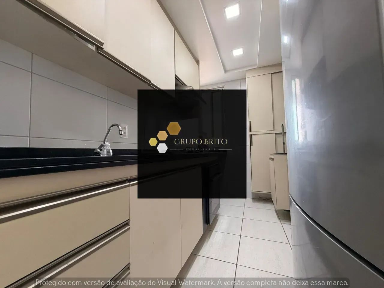 Imóvel para aluguel possui 67 metros quadrados com 3 quartos