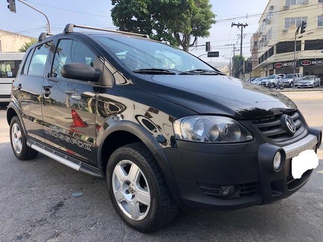 Vw - Volkswagen Crossfox 2010 1.6 + ipva 19 pago =0km ac trocaa - Foto 2