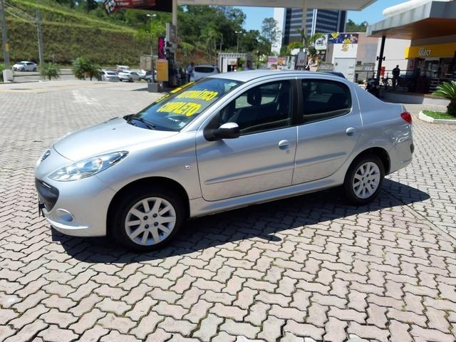 Peugeot 207 2011 XS Passion Automatico + ipva 19 pago -ac trocaa - Foto 2