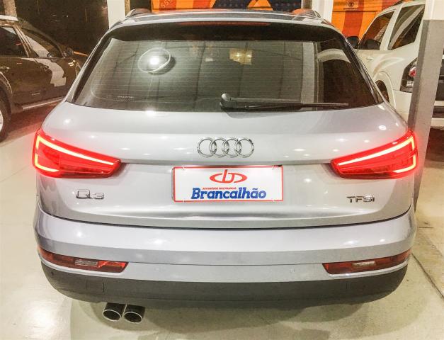 AUDI Q3 2015/2016 1.4 TFSI ATTRACTION GASOLINA 4P S TRONIC - Foto 8
