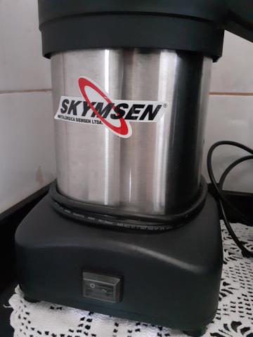 Espremedor de suco profissional - Foto 3
