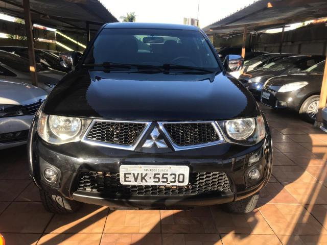 Mitsubishi triton 2012. 3.2 diesel 4x4 câmbio manual - Foto 2