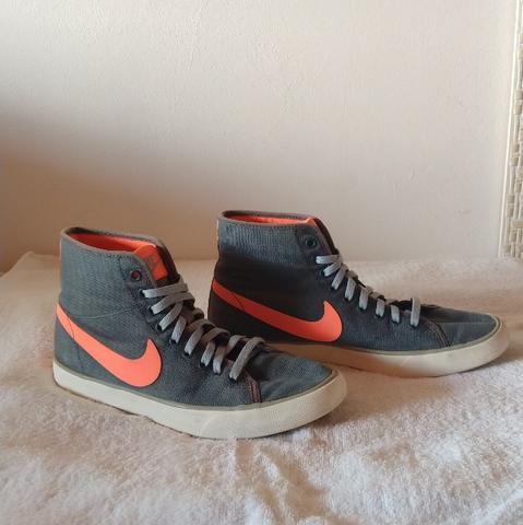 Tênis Nike cano alto 37 - Foto 2