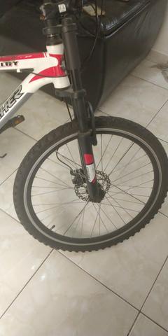 Bicicleta aro 26 - Foto 5