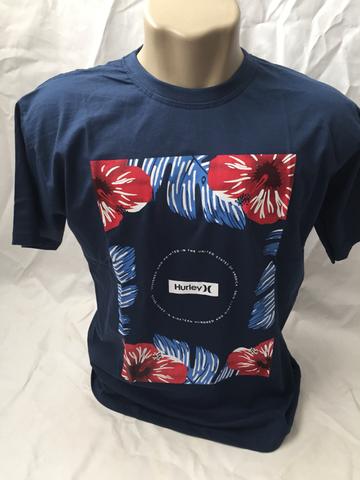 Camiseta lisa básica estampada floral e gola polo - Foto 6