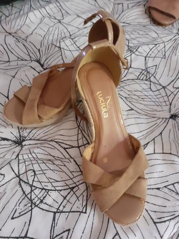 Sapatos semi novos - Foto 4