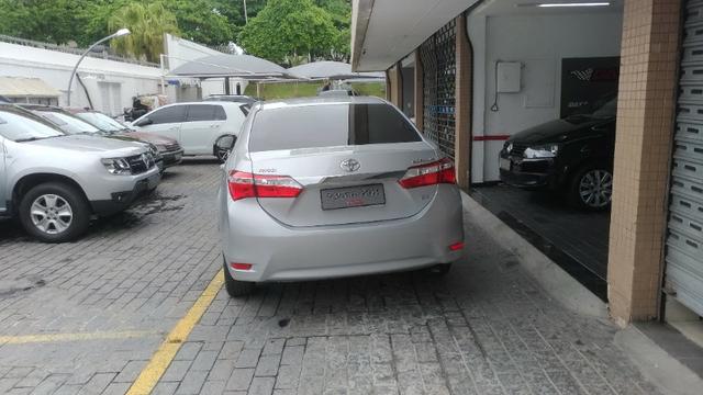 Corolla GLI Ano 2016/2017 Cor Prata R$64.900,00 - Foto 9