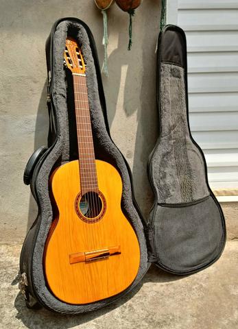 Aceito trocas por instrumentos musicais. Violão Antigo Di giogio mod 28 Classico de 1982 - Foto 5