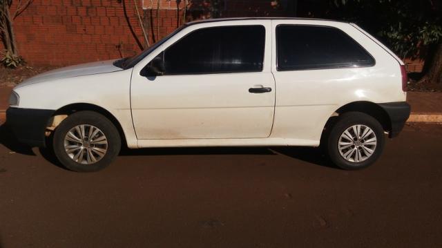 Vendo gol 1.0 branco basico 2003