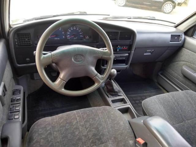 Toyota Hilux 3.0 Srv Cab. Dupla 4x2 4 - Foto 3