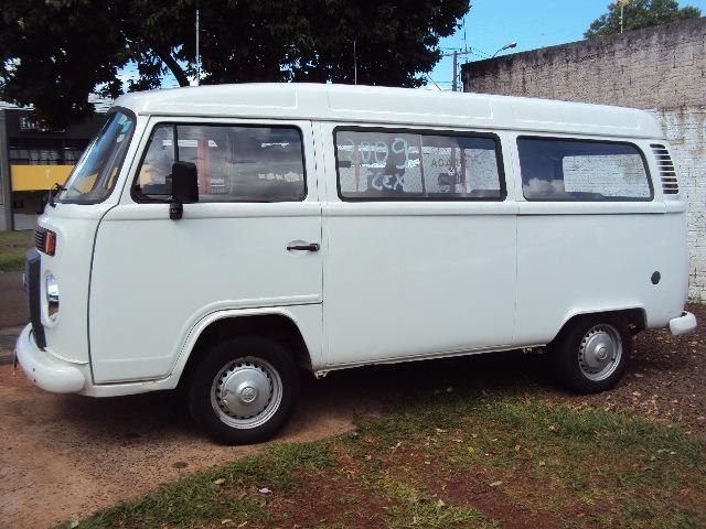 VW Kombi 9 lugares 2009 - Foto 2