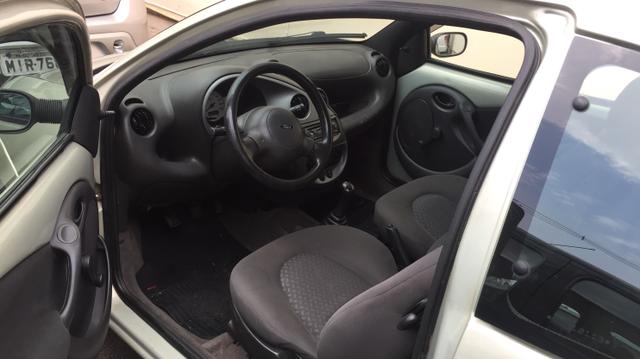 Ford ka 1.0 2004 "FINANCIA 100%" - Foto 5
