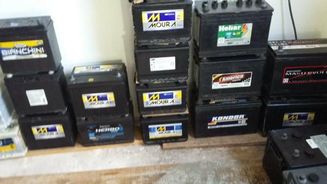 Bateria 150 semi nova abase de troca