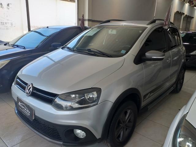 Crossfox 1.6 2012 o mais Novo de Sergipe 4 pneus novos goodyear