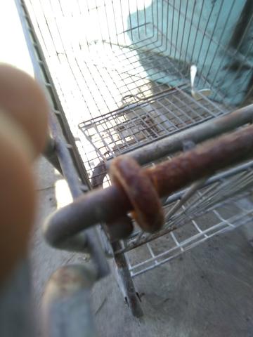 Vendo três carinho de super mercado - Foto 3