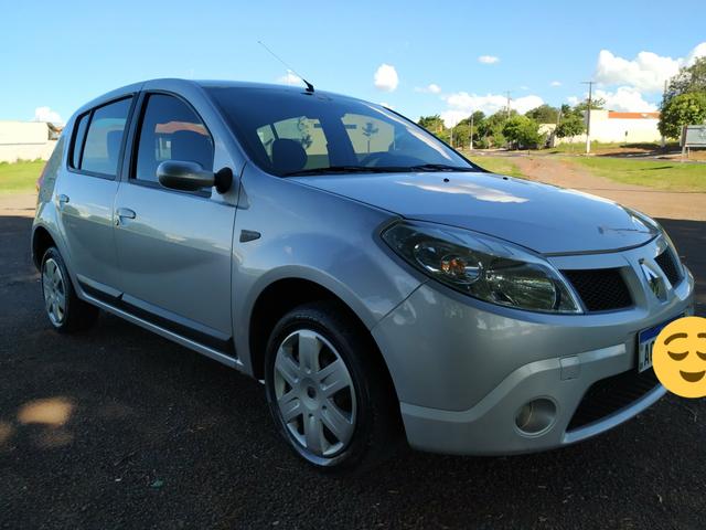 Sandero Privilege 1.6 (8V) - Foto 8