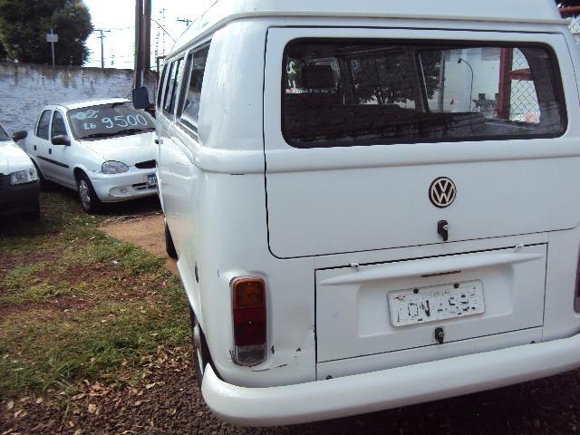 VW Kombi 9 lugares 2009 - Foto 3