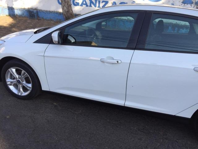 FORD FOCUS 2013/2014 2.0 SE PLUS SEDAN 16V FLEX 4P POWERSHIFT - Foto 3