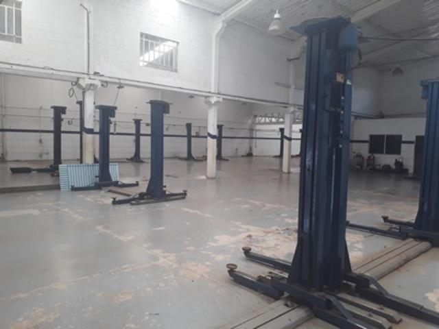 Galpão industrial e comercial de 1.080m² no Jardim Canadá - Cód:392 - Foto 12