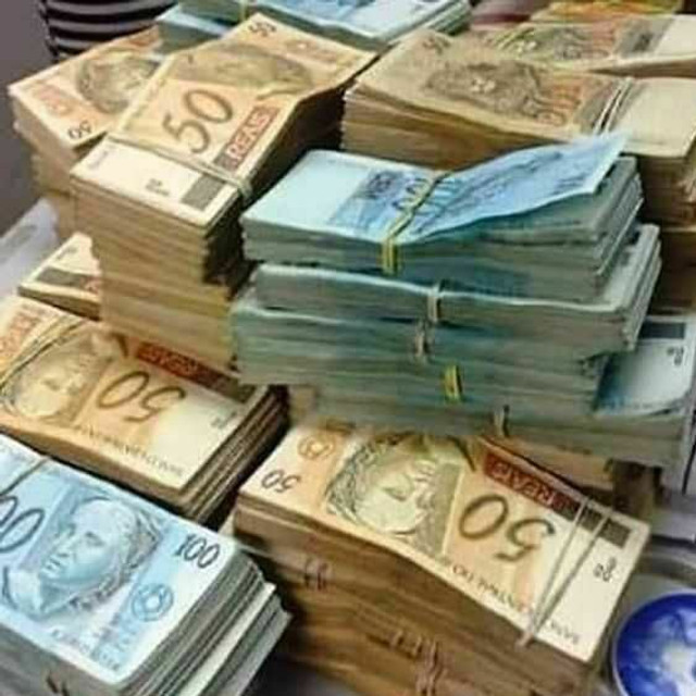 Dinheiro# cartão# Dinheiro# cartão#
