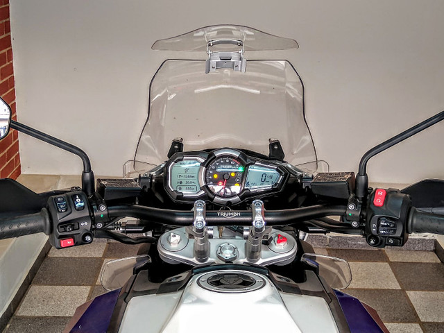 TRIUMPH TIGER 1200 XR 2019 - Foto 2