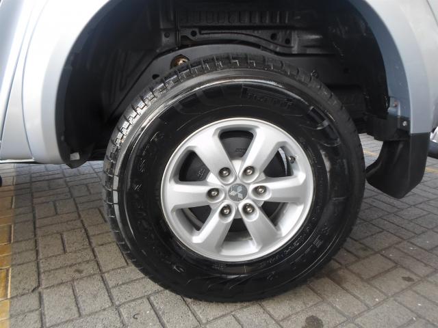 L200 TRITON 2014/2015 2.4 HLS 4X2 CD 16V FLEX 4P MANUAL - Foto 9