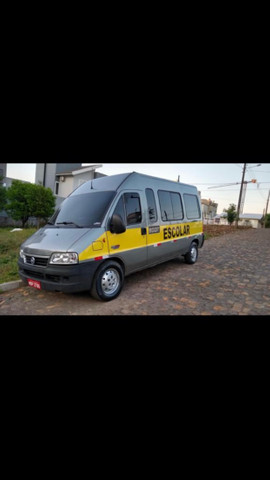 van 2008 olx