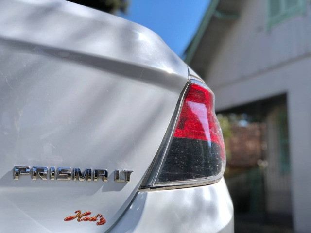 Prisma LT 1.4 2013 - Foto 5
