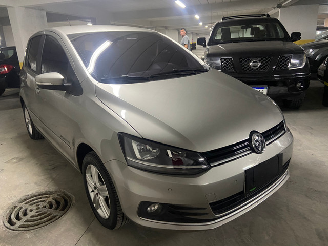 Volkswagen fox 2015 confortline 1.0 flex manual muito novo sem detalhes - Foto 2