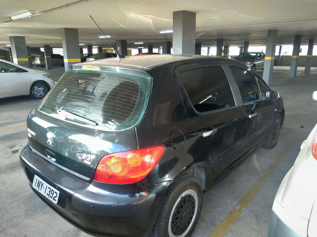 Automóvel