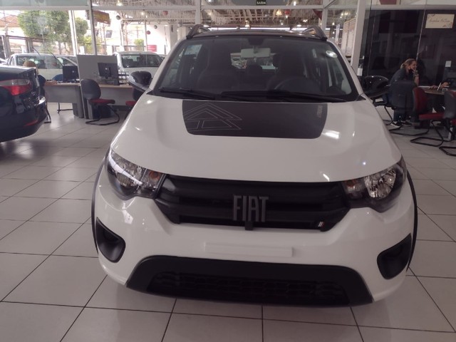 FIAT MOBI TREKKING 1.0 FLEX 4P